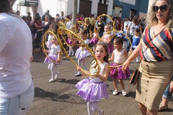 Foto - Desfile 145 anos