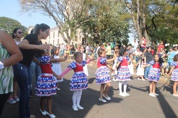 Foto - Desfile 145 anos