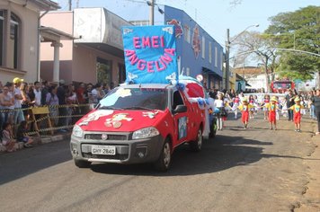 Foto - Desfile 145 anos