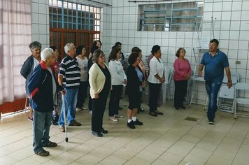 Profissionais da Saúde e dos Esportes de Itaí ministram palestra sobre prevenção do AVC