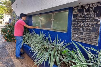 Prefeitura de Itaí reforma banheiros públicos da Praça da Bandeira