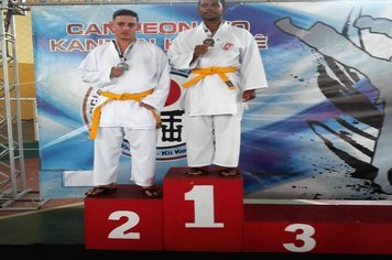 Itaí cidade campeã no Campeonato Interestadual de Karatê em Guapirama no Estado do Paraná