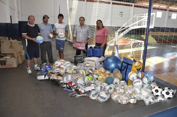 Diretoria de Esportes de Itaí recebe novos materiais