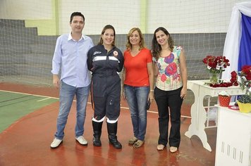 Secretaria do Bem Estar Social e Fundo Social de solidariedade comemoram o dia das mulheres em Itaí.