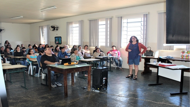 Serviço de Alimentação e Nutrição de Itaí realiza curso de capacitação