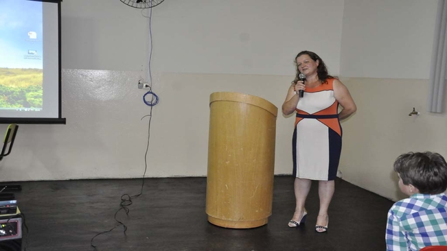 Secretaria da Educação de Itaí realiza reunião com G4