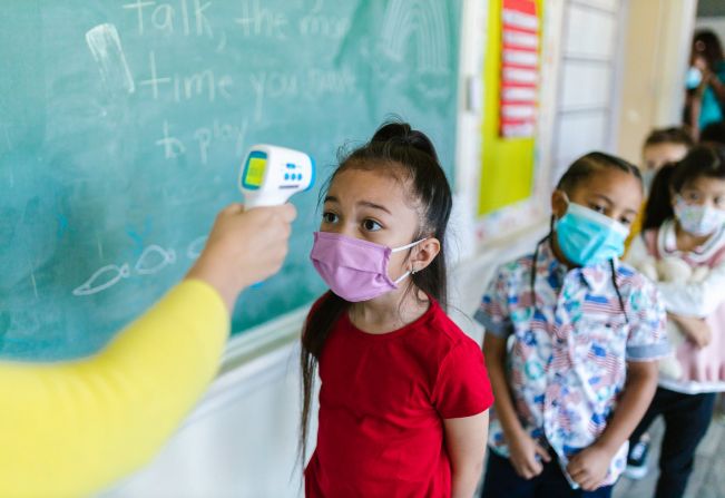 Escolas da rede municipal voltam a receber 100% dos alunos em Itaí