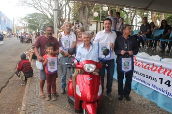Foto - Desfile 145 anos