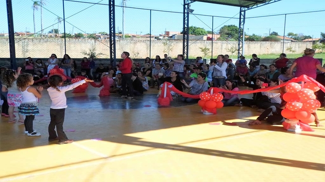 Escolas Municipais de Itaí comemoram o Dia das mães